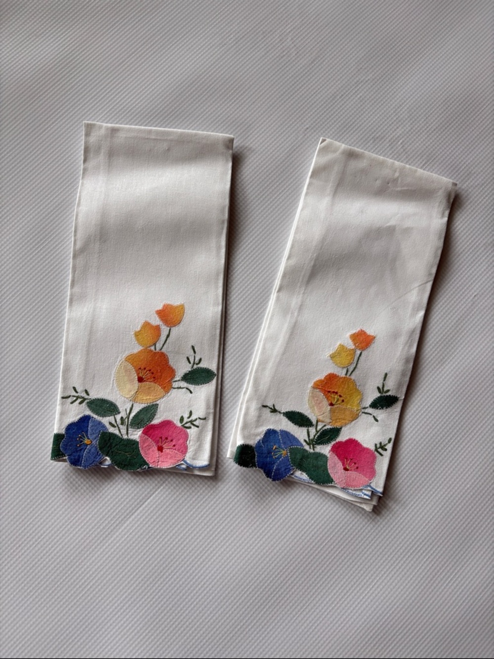 Vintage Hand Stitched  Flowered Tea Towels / Set of 2